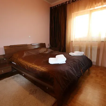 アパート Apartma Vikend *